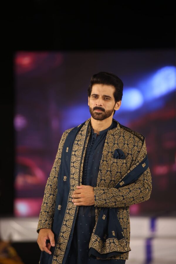 PRINCE COAT - Image 2